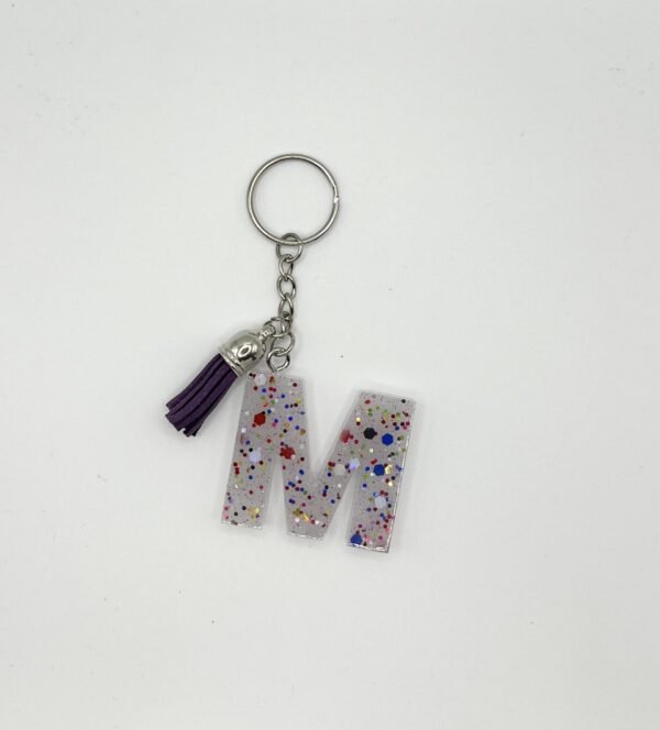 Porte clé lettre M blanc